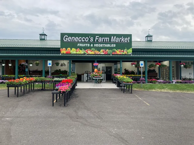 Genecco's Farm Market