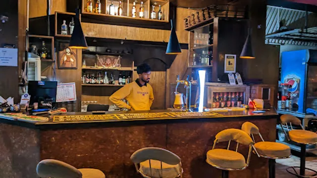 South Point Pub, Bar & Family Restaurant