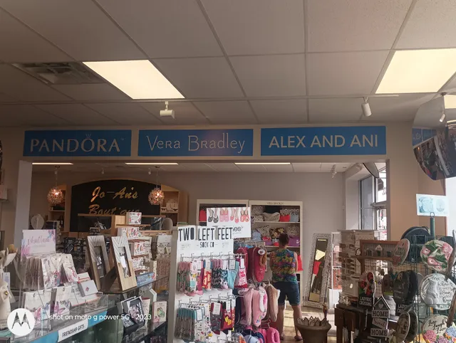 Jo-An's Hallmark Shoppe