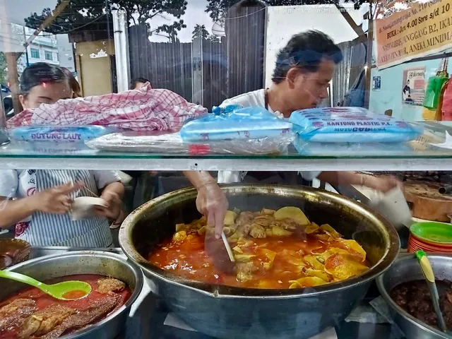 RM. Khas Batak ARUAN