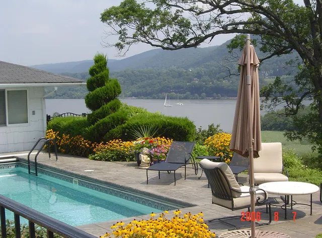 Overlook on Hudson Bed & Breakfast