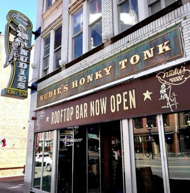 Nudie's Honky Tonk