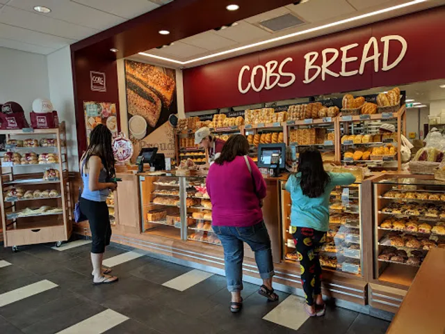 COBS Bread