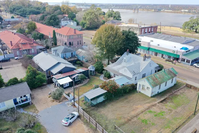 The Riverboat Bed and Breakfast