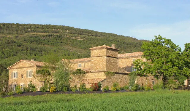 Home La Belle Etoile