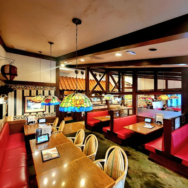 トマト＆オニオン 那覇安岡店