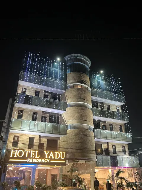 Hotel Yadu Residency