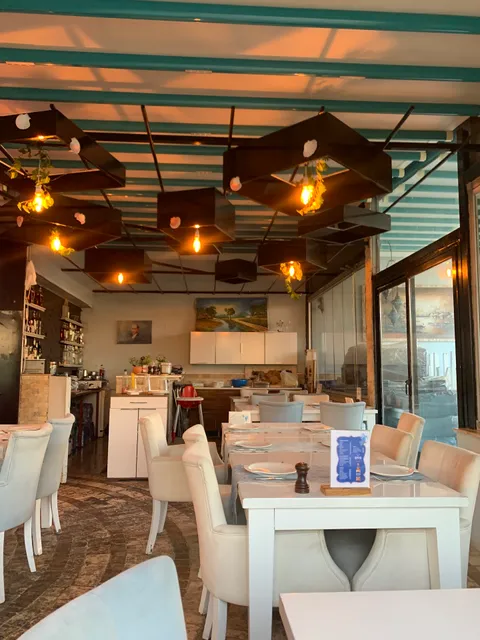 Seafood Market & Restaurant