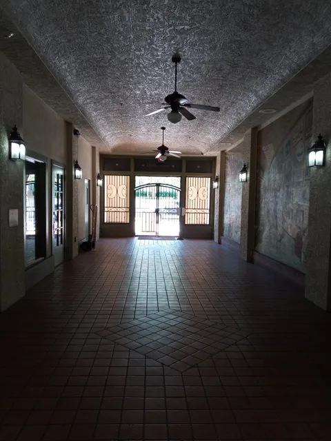 Kraaz Square formerly The Historic Arcade Building