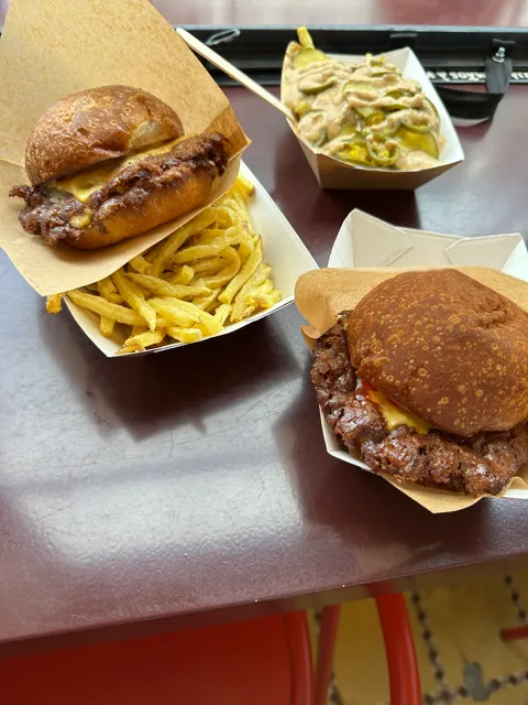 Stack Smash Burgers - Anjos