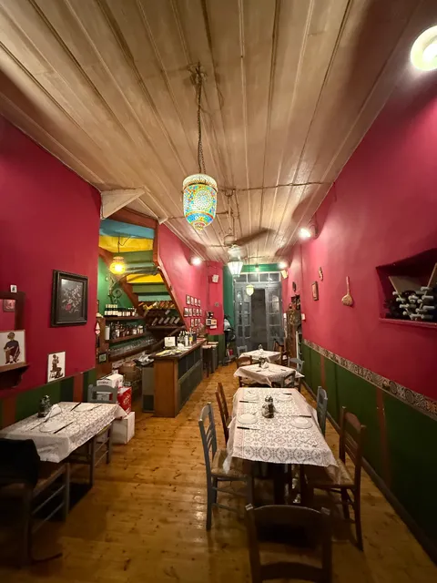 καφενείο-μαγειρείο Γιαγκίνι, cypriot tavern