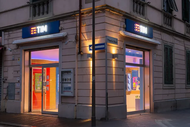 Negozio TIM V.le Carducci Tuttotelefono