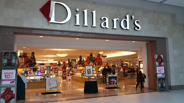 Dillard's: Lynnhaven Mall