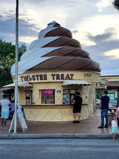 Twistee Treat
