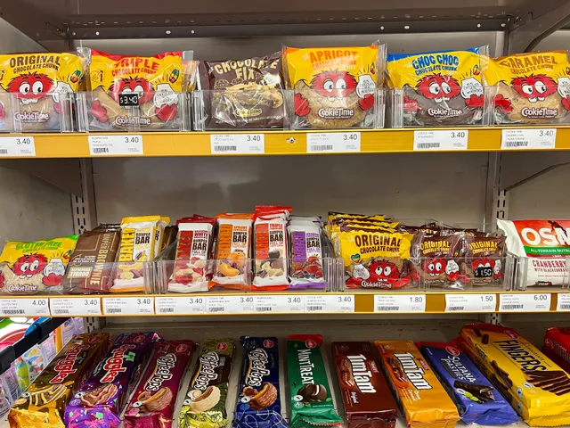 Grampian St Superette