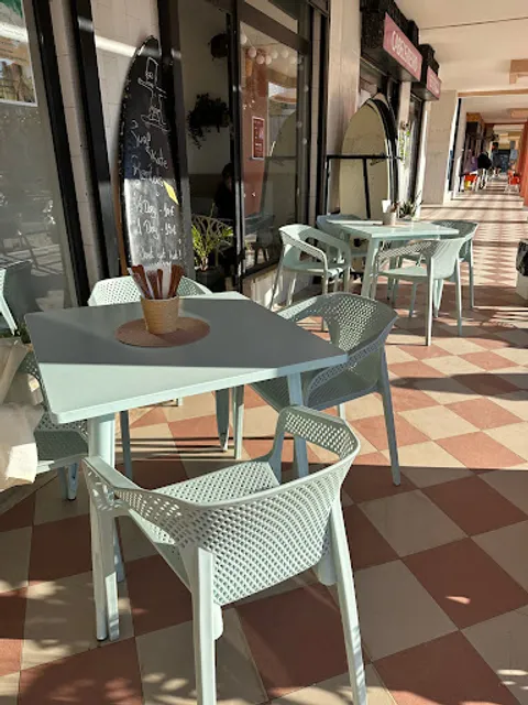 Surfin Coffee & Bowls