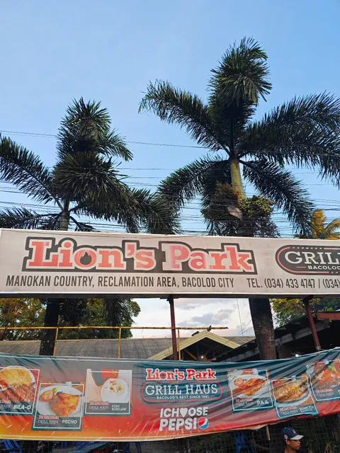 Lions Park Grill Haus - Manokan Country