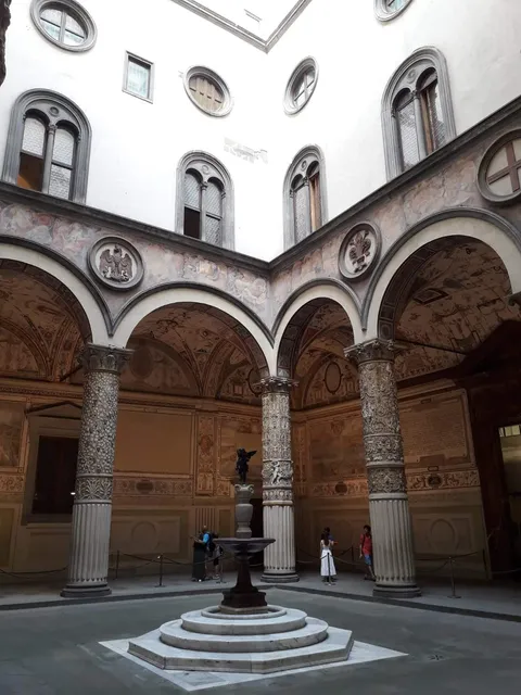 Leopoldine Central Florence