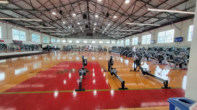 Lee Health & Fitness Center