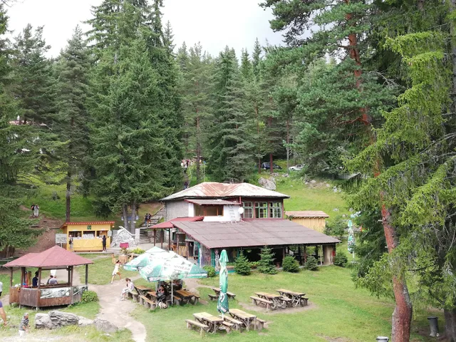 Хижа “Чудните мостове” / Hut “Wonderful Bridges”