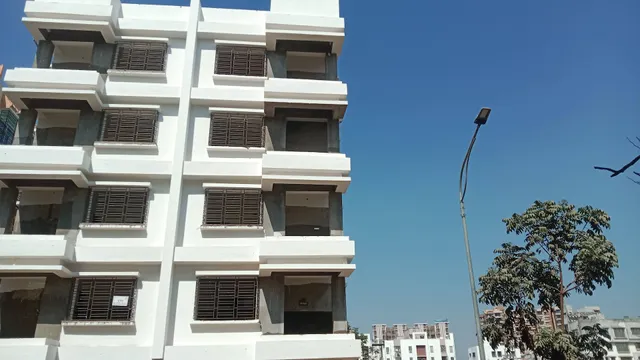 DLF Star Guest House