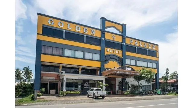Golden Palace Hotel