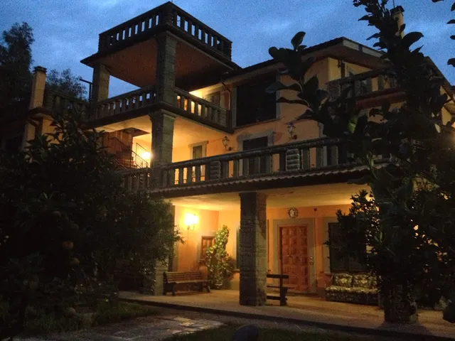 Azienda Agricola Colle Di Maggio Srl