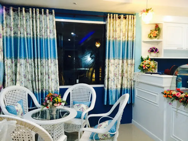 Adeelah Bakery & Restaurant