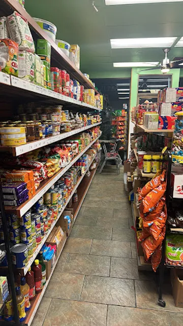 Tropical Star Restaurant & Specialty Market