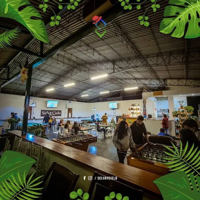 "Club Selva y Cielo Oxapampa"