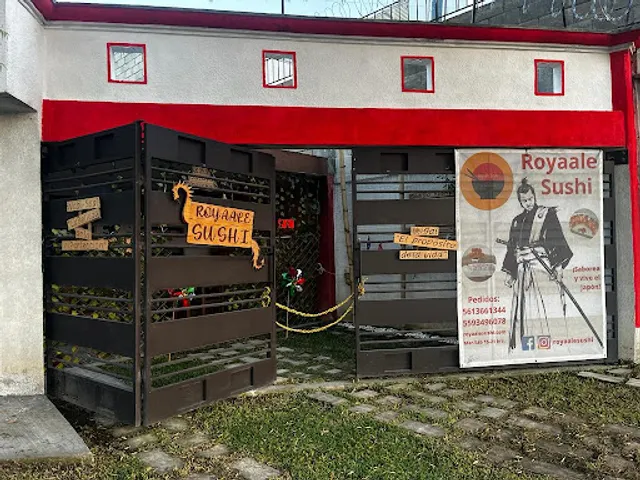 Royaale Sushi