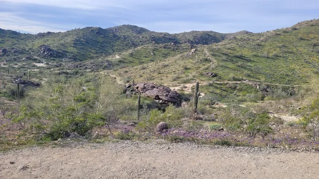 Beverly Canyon Trailhead