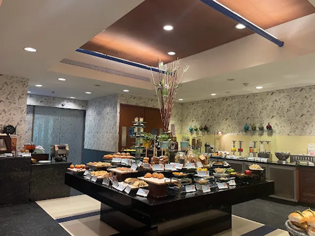 Rainbow Exclusively Veg Restaurant