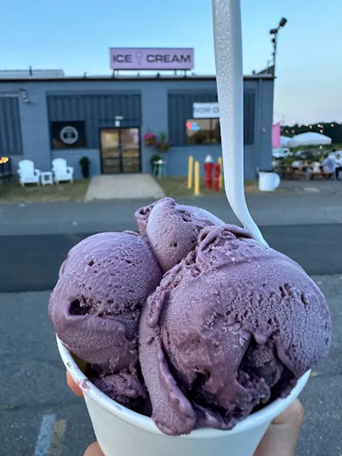 Lacroix’s Homemade Ice Cream
