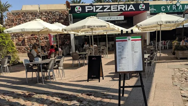 PIZZERÍA VERSILIA ( RISTORANTE ITALIANO )(PLAZA DEL MAR)(RETAMAR)