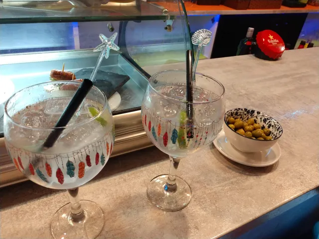 Coctelería Havana Blue