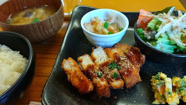 珈琲ハウス菜里