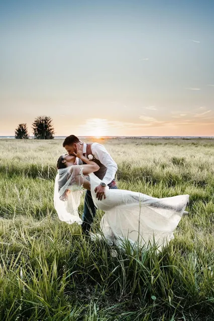 Cross Creek Farmhouse