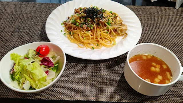 共生カフェ ポレポレ