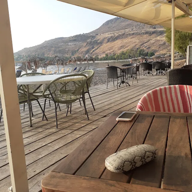 Cavo Christo Retaurant/Beach Bar