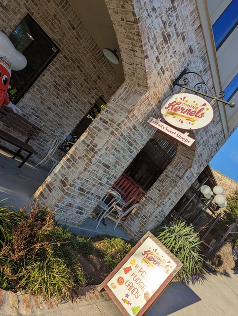 Gourmet Popcorn Shipped from our popper to your front door.