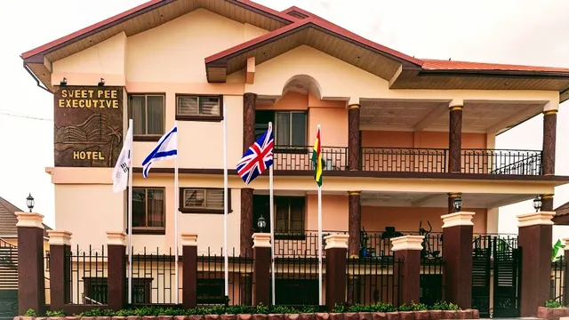 Sweet Pee Executive Hotel