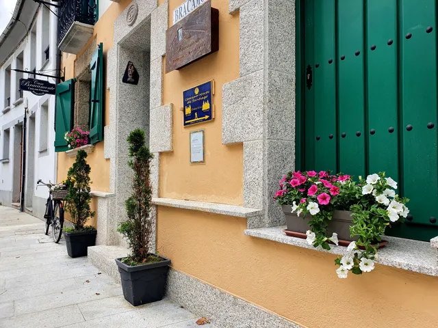 " CASA BRACAMONTE " Casa con Encanto - Pensión Residencia