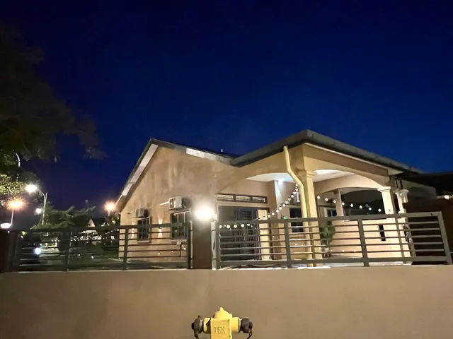 Quayside Cove Homestay