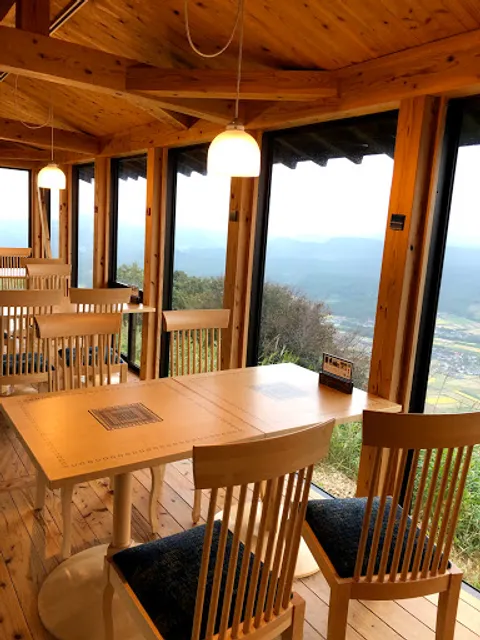 パン工房＆珈琲喫茶 トム・ルーエ