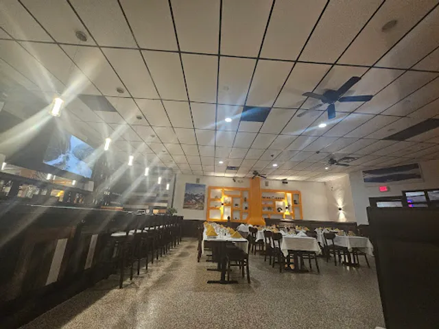 Taste of Everest - An Authentic Indian & Nepalese Cuisine and Bar