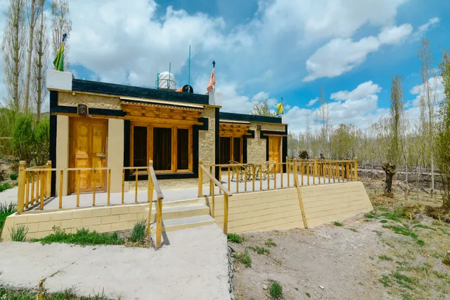 Chomal Cottage-Best Homestay in Leh-Ladakh