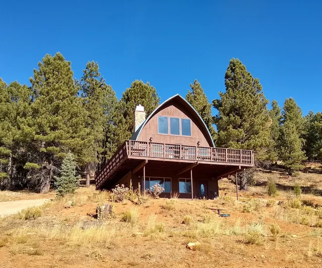The Flight Deck Cabin
