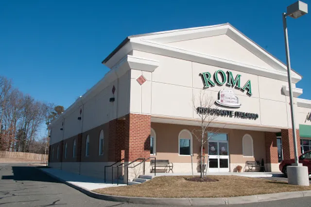 Roma Italian Restaurant, Catering & Events
