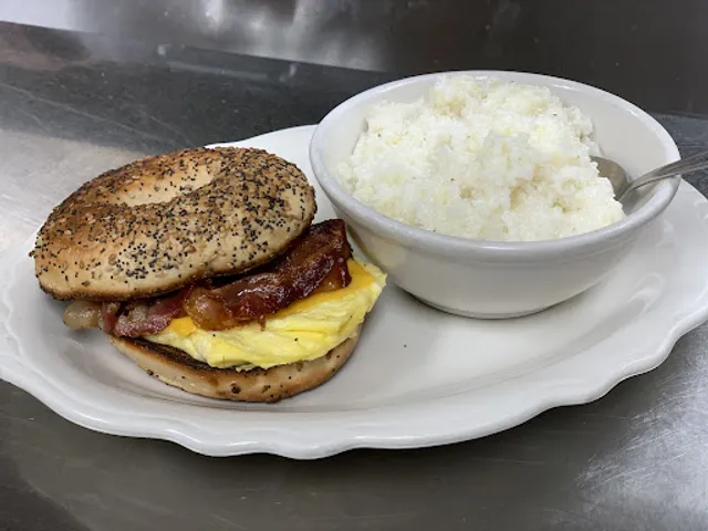 Up 4 Breakfast - Lakewood Plaza